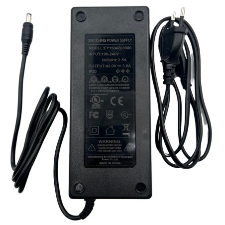 Cargador batería hembra 42V-3AH para bici RXF EVO-motosapollo.com
