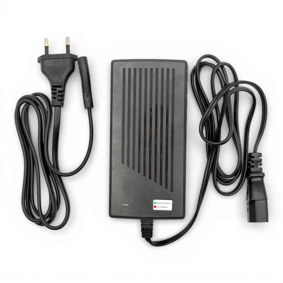 CARGADOR BATERIA HEMBRA 48V-1.5AH IEC320 C-13