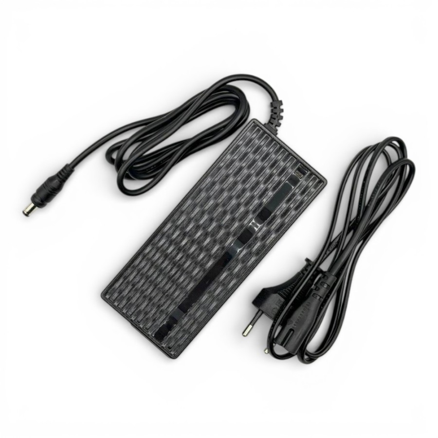 Cargador batería VR-2 hembra 42V 2Ah Warrior 36V