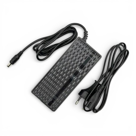 Cargador batería VR-2 hembra 42V 2Ah Warrior 36V