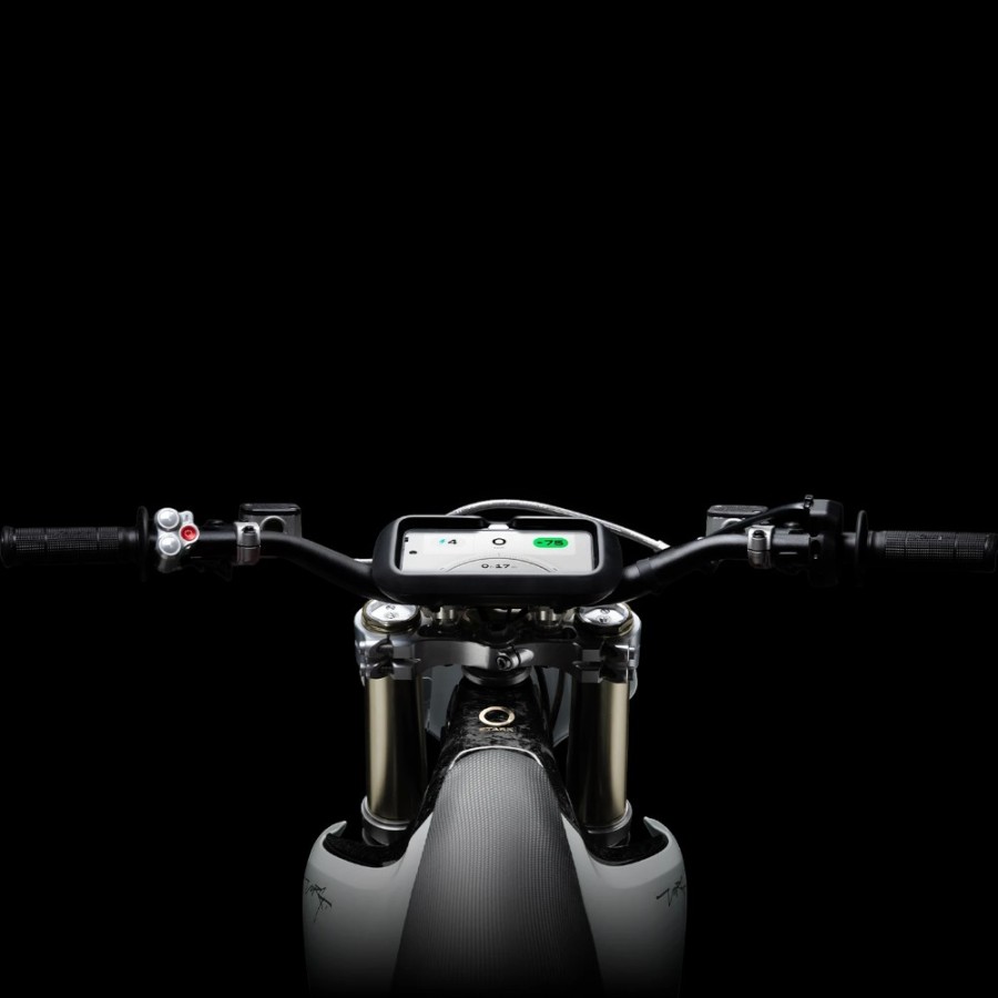 Moto de Enduro eléctrica STARK VARG EX 60-80 CV 21/18" faro led MOTOSAPOLLO.COM