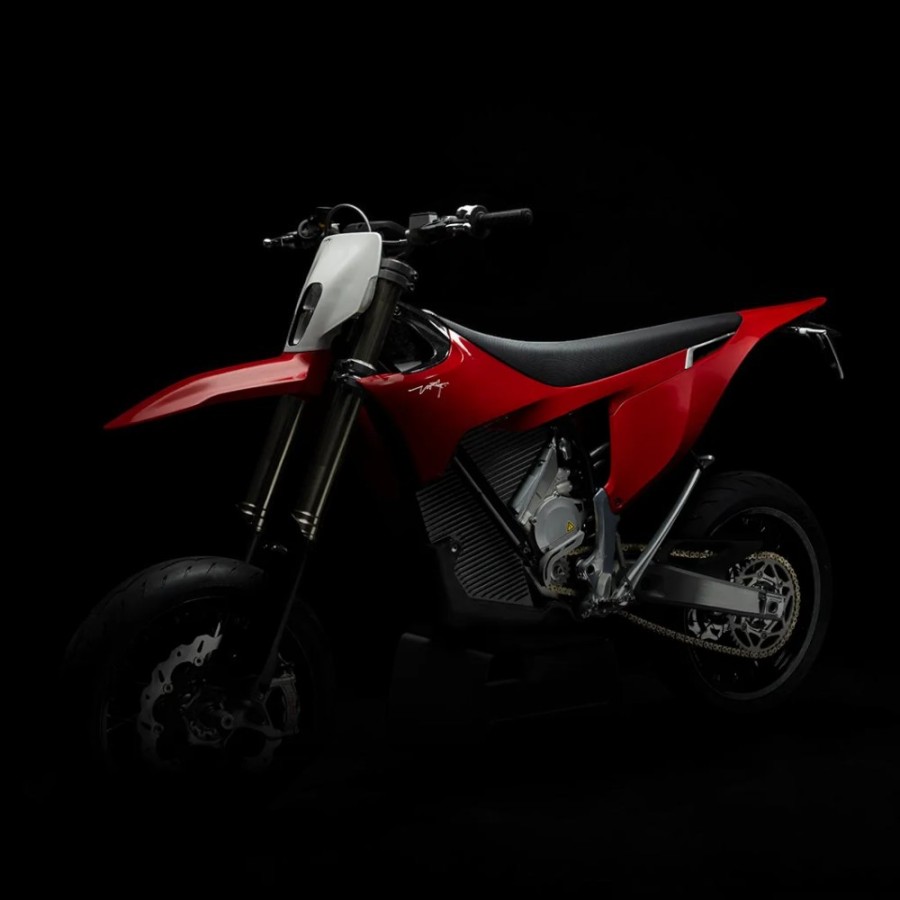 Supermoto eléctrica STARK VARG SM 60-80 CV Matriculable MOTOSAPOLLO.COM
