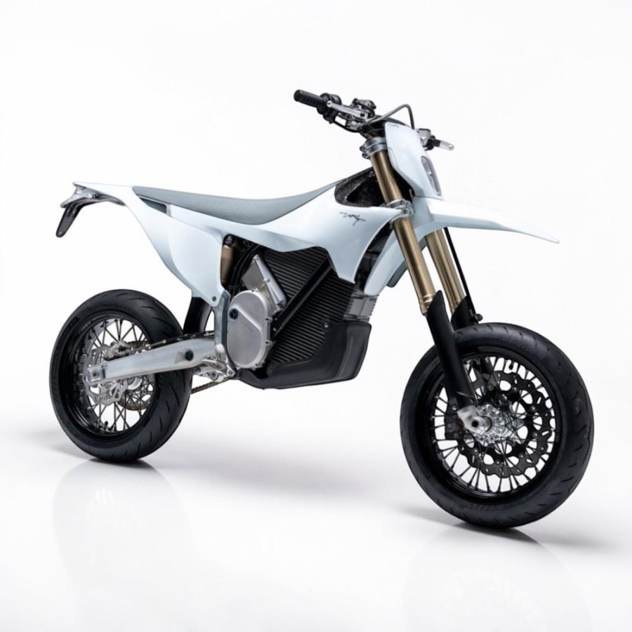 Supermoto eléctrica STARK VARG SM 60-80 CV Matriculable MOTOSAPOLLO.COM